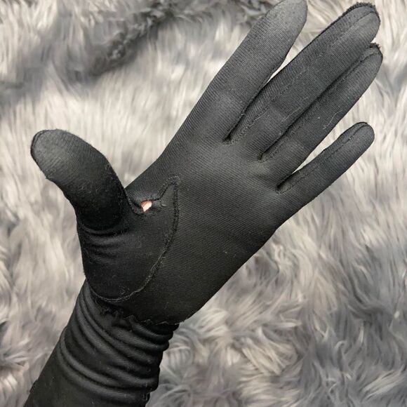 Vintage Black Embroidered Detail Evening Gloves - Picture 4 of 6